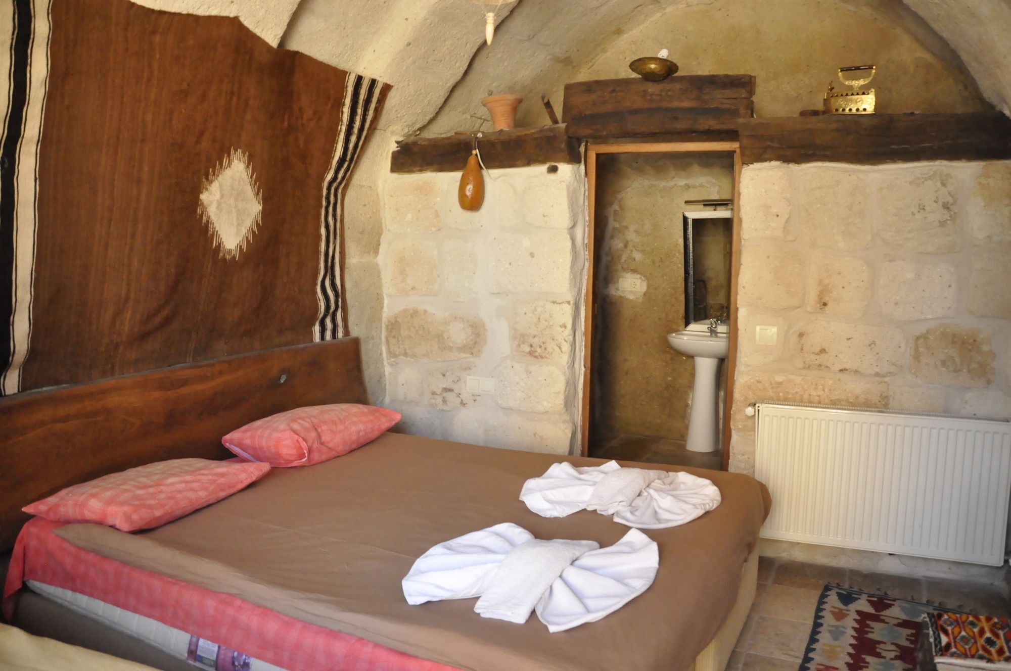Crazy Horse Pension Ortahisar Exterior photo