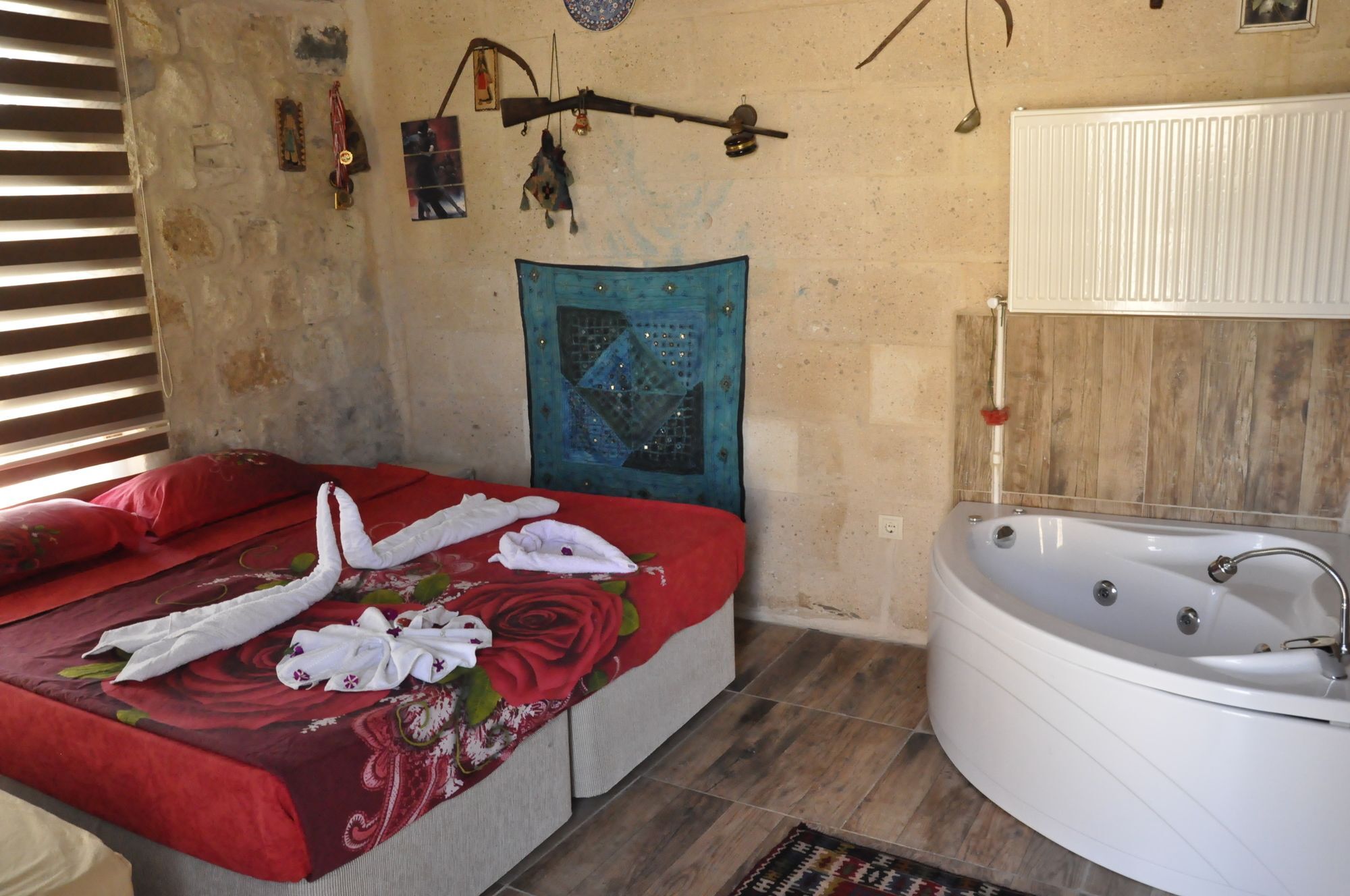 Crazy Horse Pension Ortahisar Exterior photo
